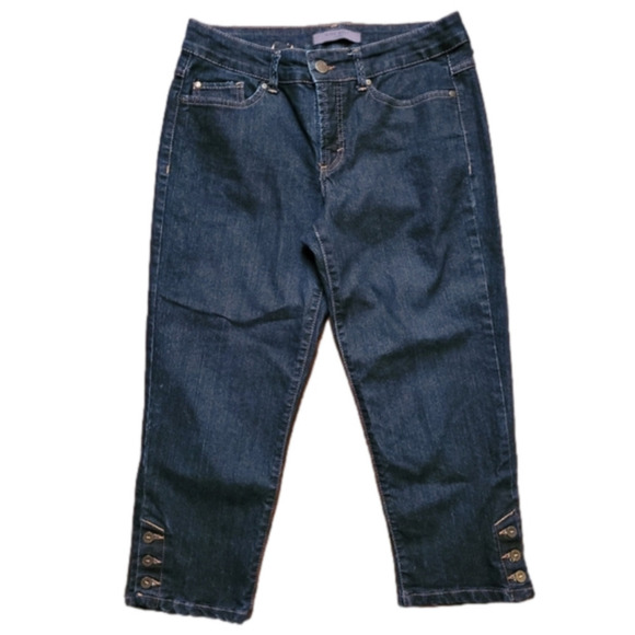 nine WEST jeans. Size 8/Inseam 21 inches. Buttons on side. EXCELLENT CONDITION! - Picture 2 of 6